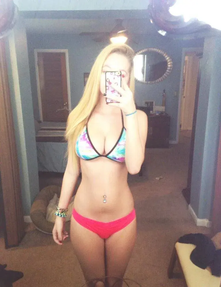 YvonnIlona